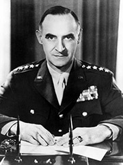 Клей Люсиус