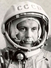 Попович Павел Романович