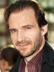 Ральф Файнс